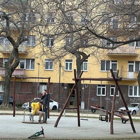 Sunny House One Apartment Bratislava Luaran gambar